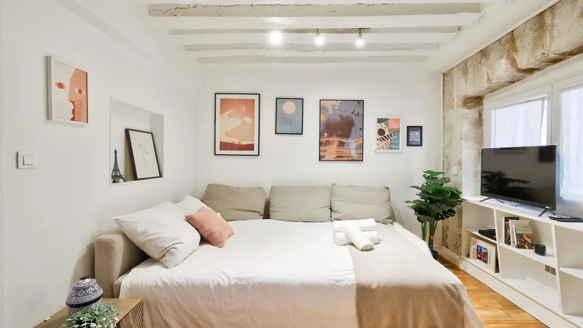 Modern Parisian Retreat Cozy T2 In Paris 02 Apartment France