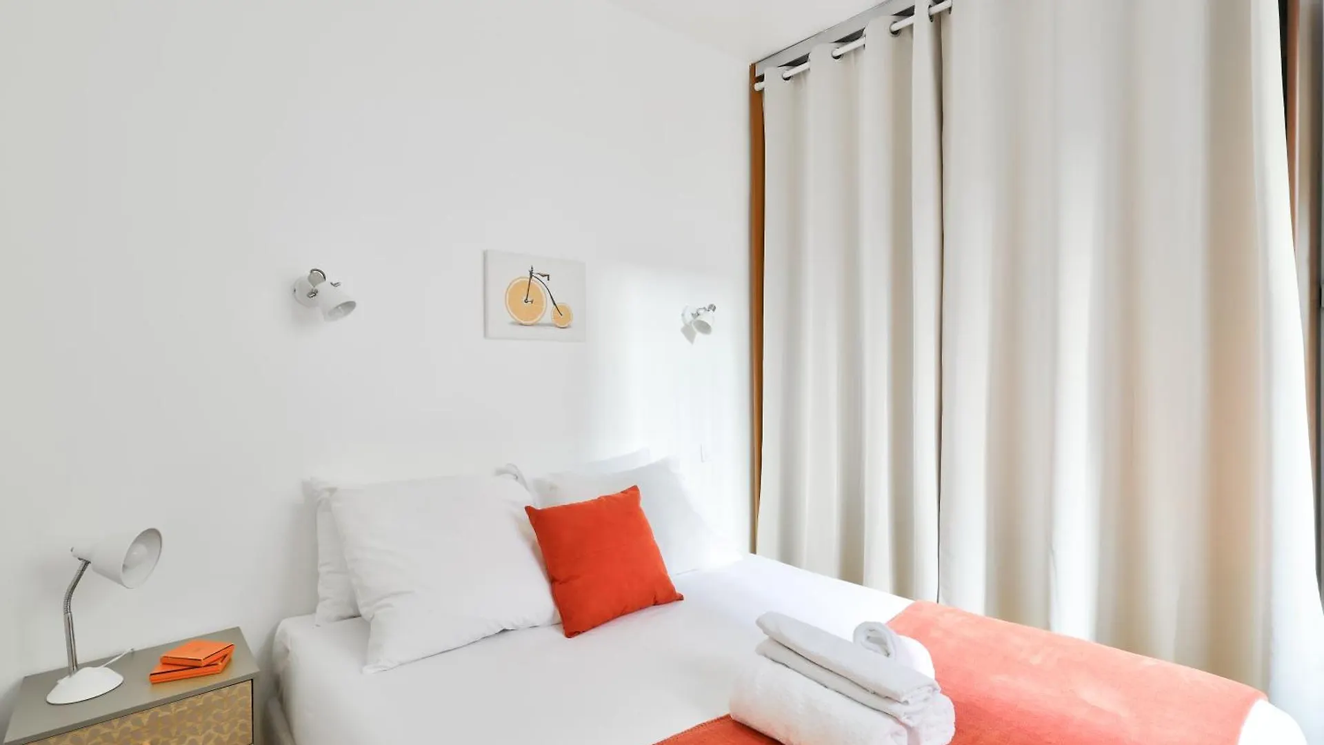 Modern Parisian Retreat Cozy T2 In Paris 02 Apartment