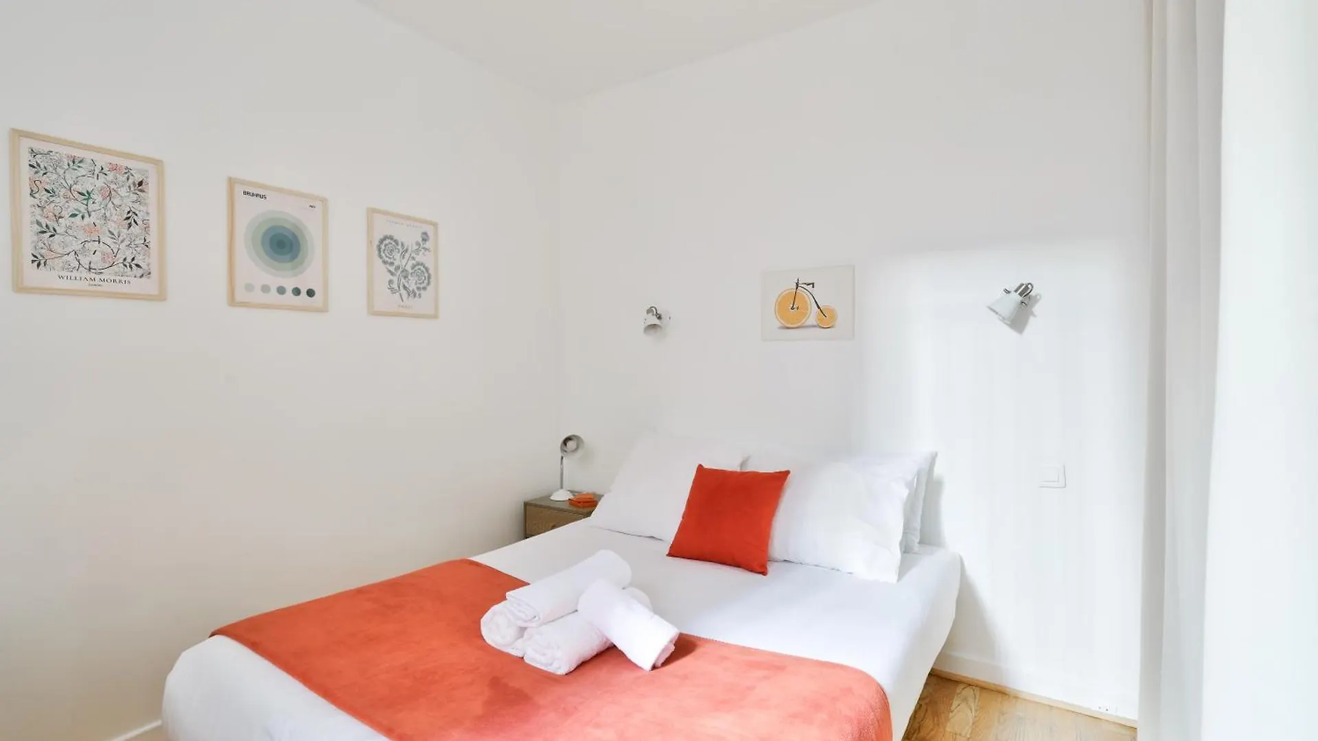 Modern Parisian Retreat Cozy T2 In Paris 02 Apartment 0*,  France