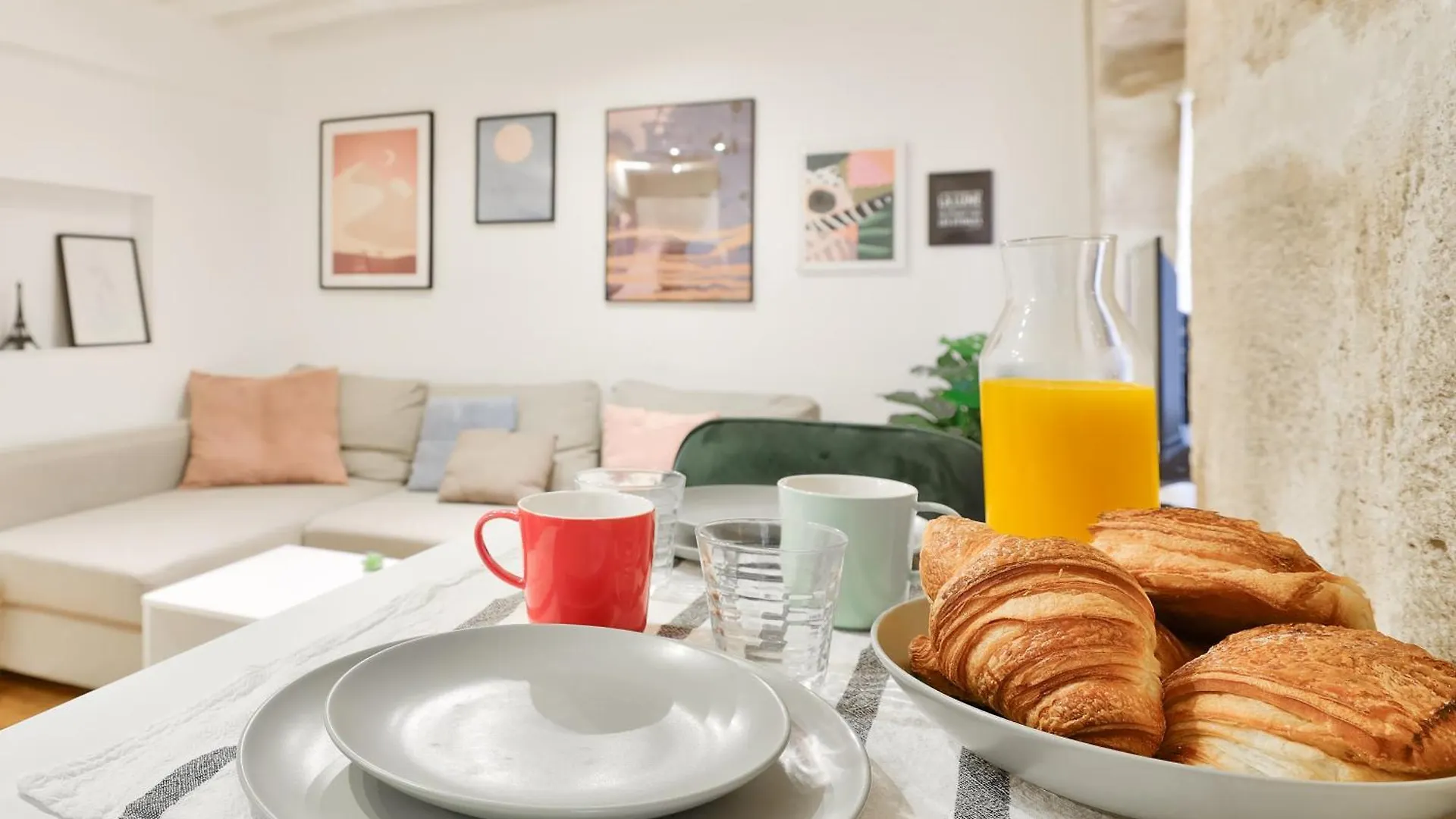 Modern Parisian Retreat Cozy T2 In Paris 02 Apartment